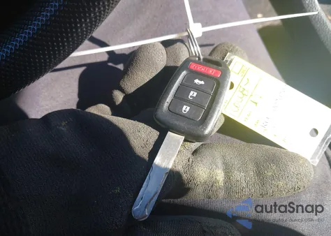 2019 Honda Civic Lx z USA, uszkodzony, nr VIN 2HGFC2F66KH501984